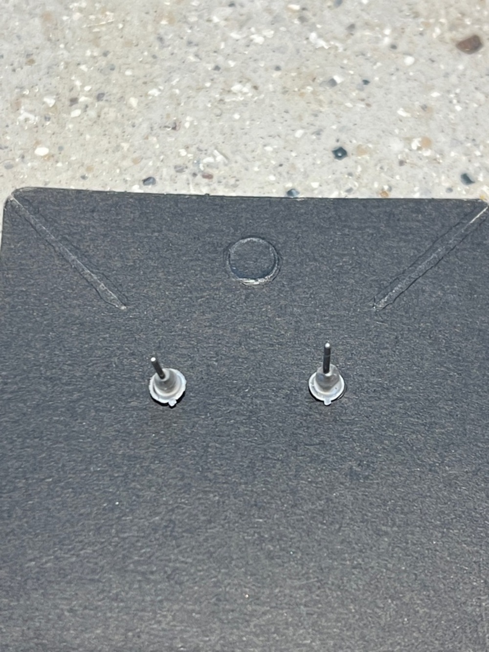 Sold ๐ท6/$20๐ท Elegant Black Teardrop Dangle Earrings - Women Jewelry - Picture 2 of 3